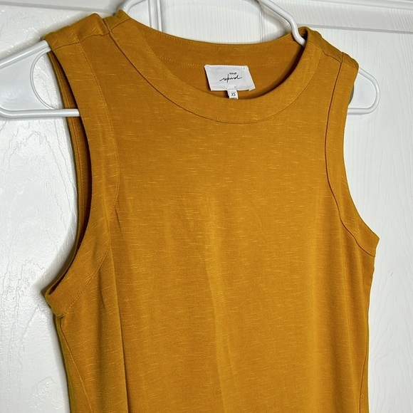 Soma Weekend Sleeveless Top Women's‎ XS Mustard Yellow Casual Beachy - Picture 3 of 6